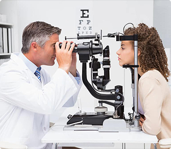 Dr. Kashif Mehtab | best eye doctor in kanpur